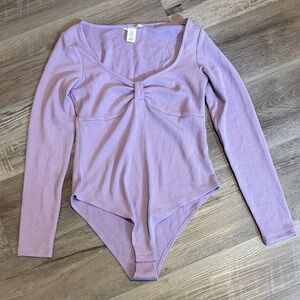 H&M Lavender Long Sleeve Bodysuit